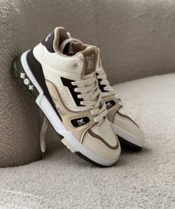 كتونى لويى ويتون ساقدار