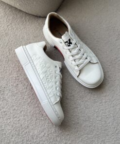 ونس سفيد كيريستين لوبيتن