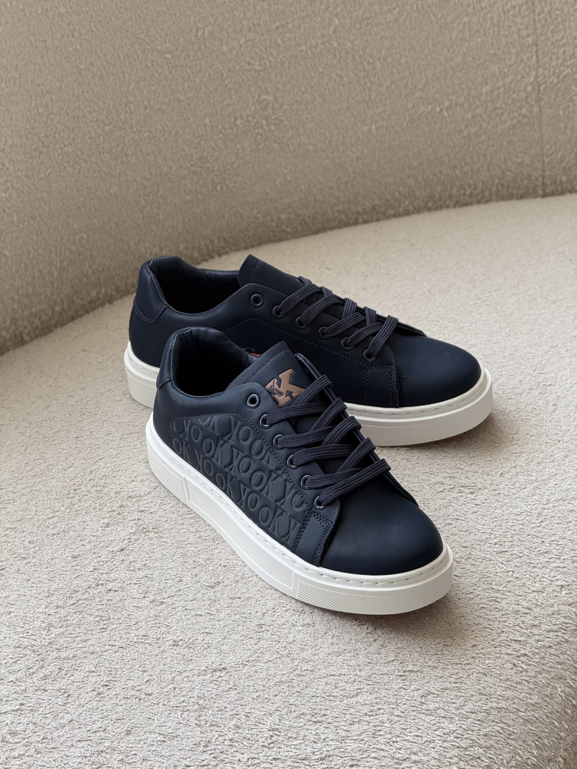 ونس كريستين لوبيتن سورمه اى - تصویر 7