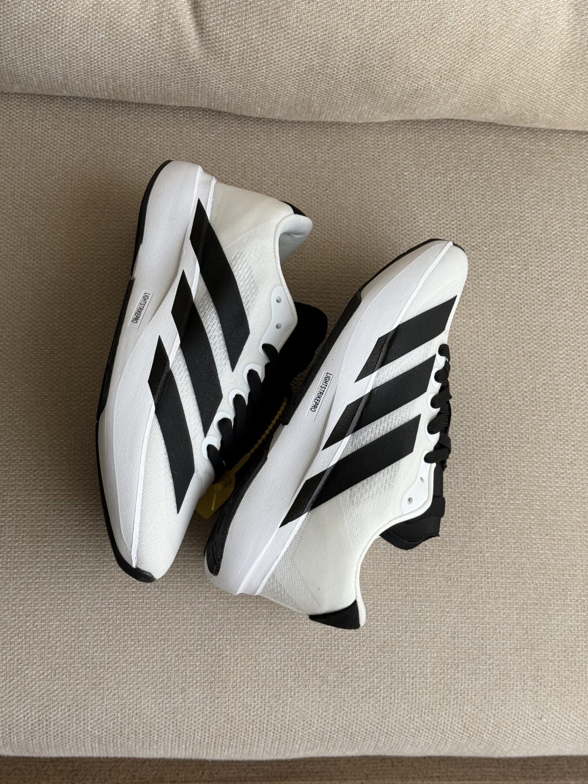 كتونى آديداس سفيد مشكى - تصویر 3