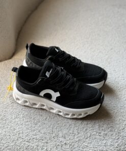 كتونى كيو سى مشكى سفيد